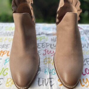 Seychelles Renowned Taupe Boots